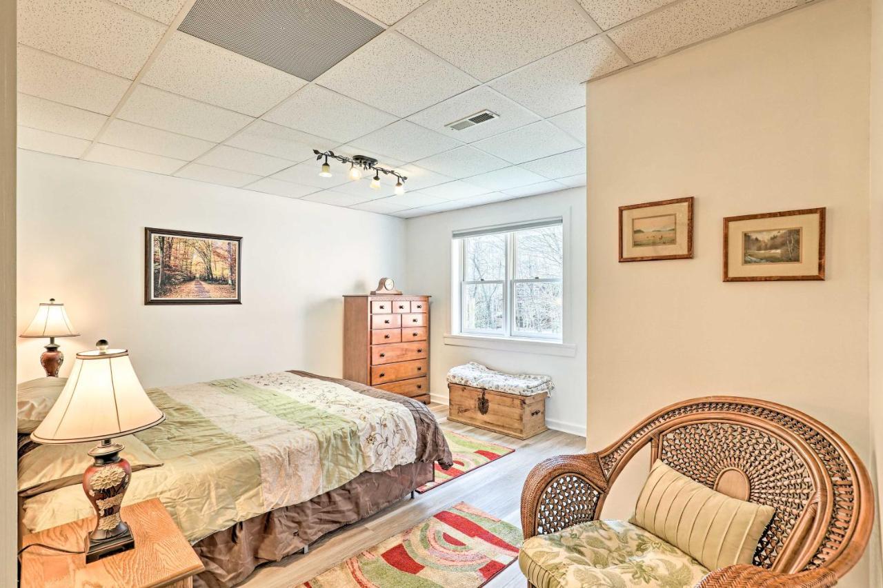 Asheville Mountain Getaway With Patio And Koi Pond! Exteriör bild
