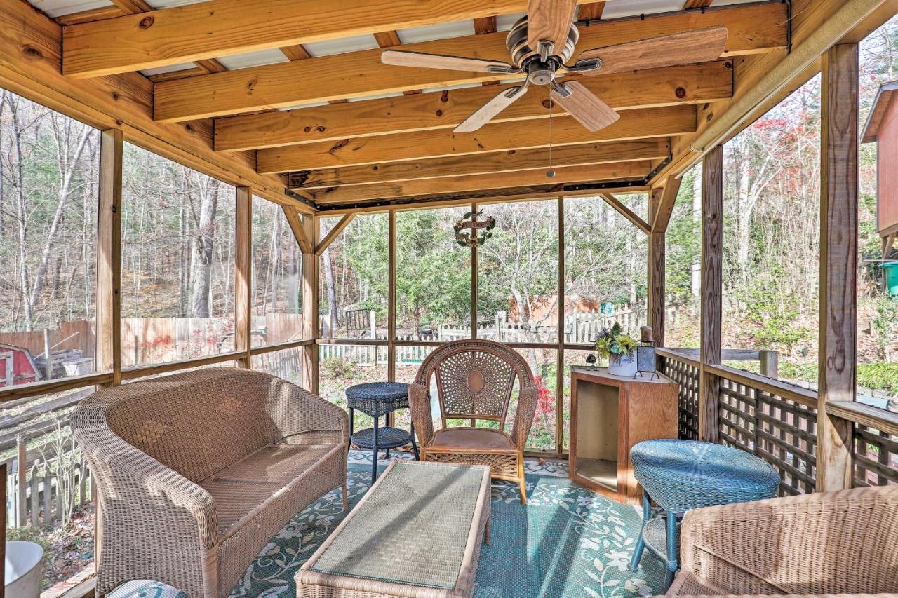 Asheville Mountain Getaway With Patio And Koi Pond! Exteriör bild