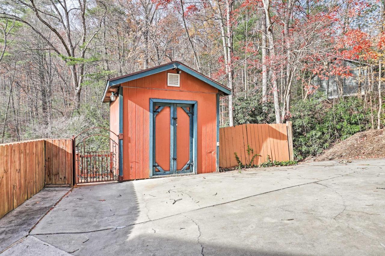 Asheville Mountain Getaway With Patio And Koi Pond! Exteriör bild